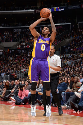 内马尔没来，苏亚雷斯要走？只剩下梅西！MSN重组失败！（内马尔缺席，苏亚雷斯或离队？只剩梅西，MSN重组无望！）