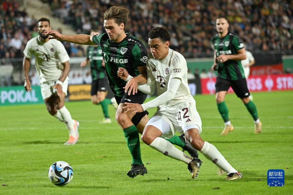 对手的防守直接被拆散